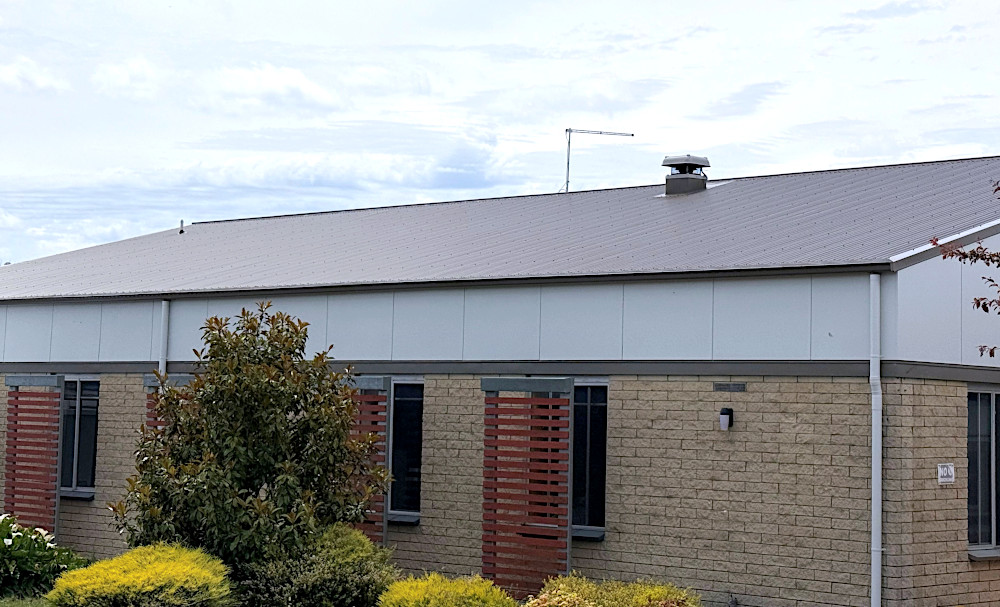 New Indigo Lodge roof