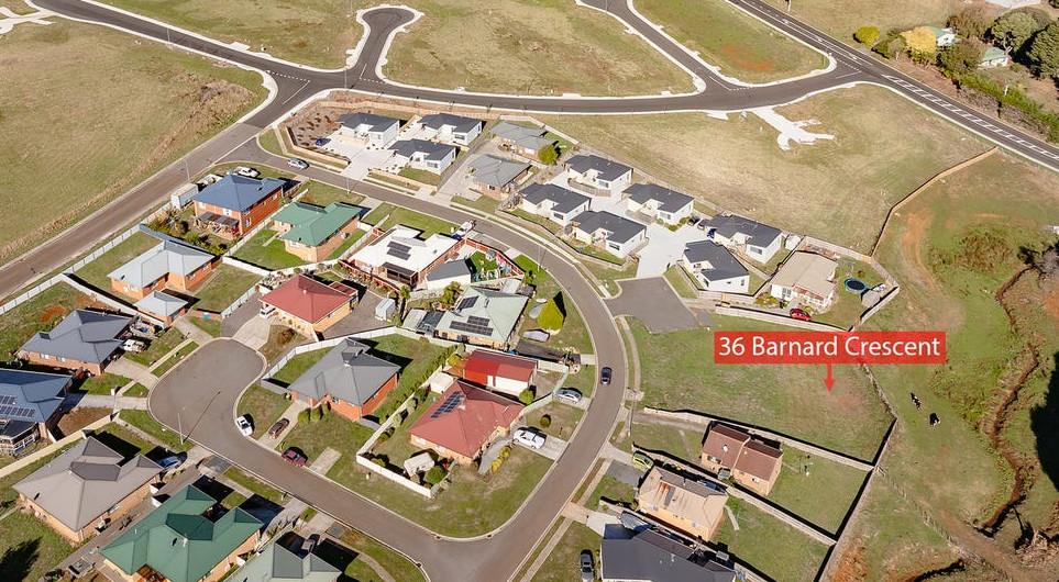 Barnard Crescent land for sale