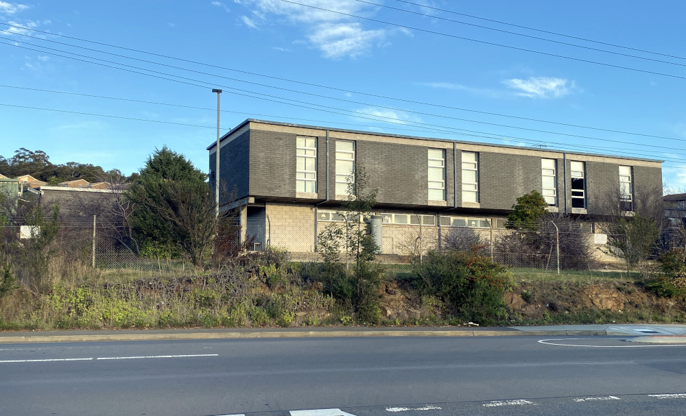 155 Cambridge Rd Warrane